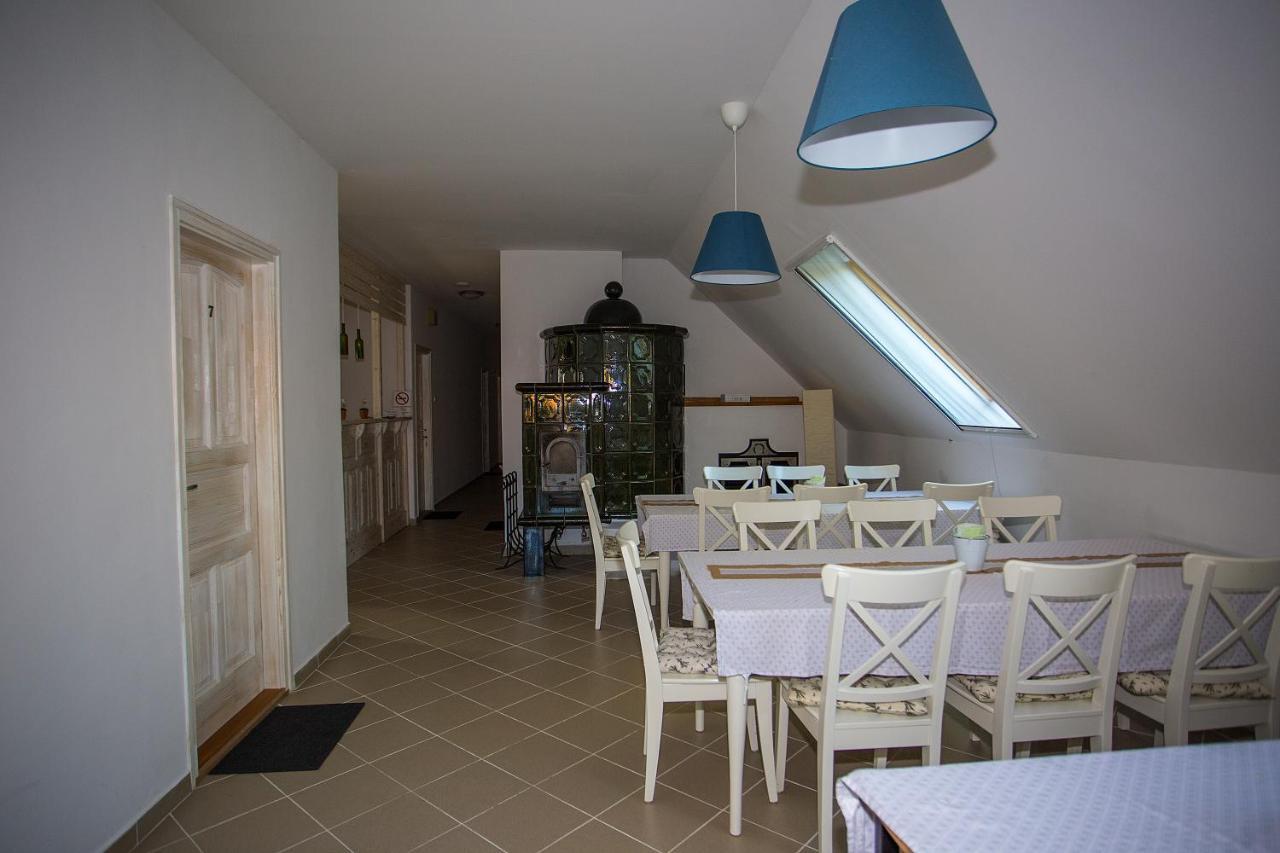 Gyulavezér Lovasbirodalma Gyulakeszi Exterior foto